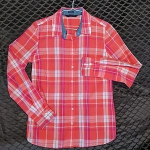 Tommy Hilfiger Classic Fit Plaid shirt. Women's Size Small ~EUC~